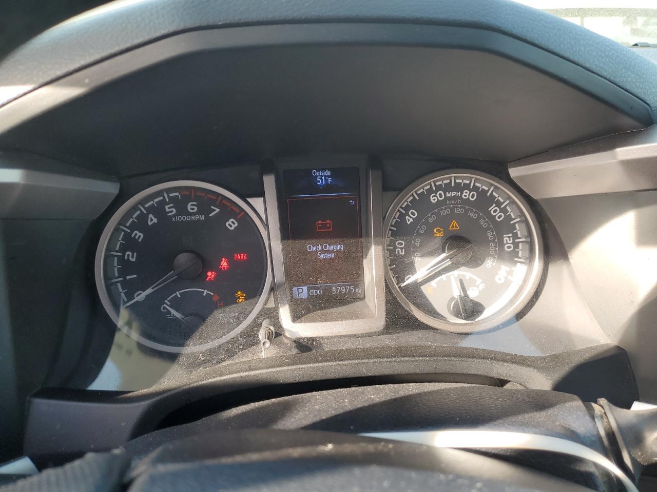 2020 Toyota Tacoma - Image 9