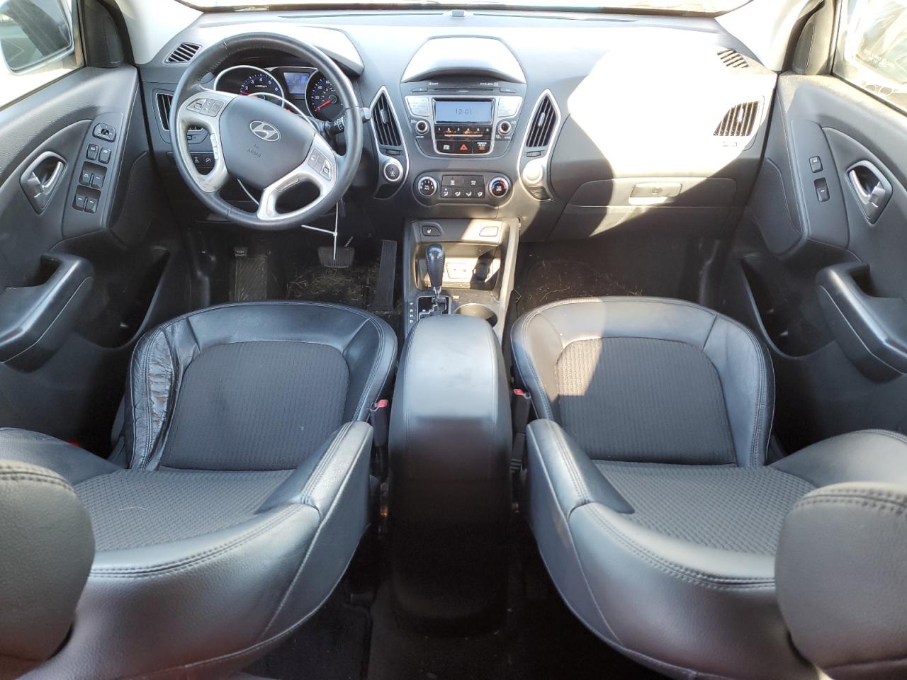 2013 Hyundai Tucson - Image 8
