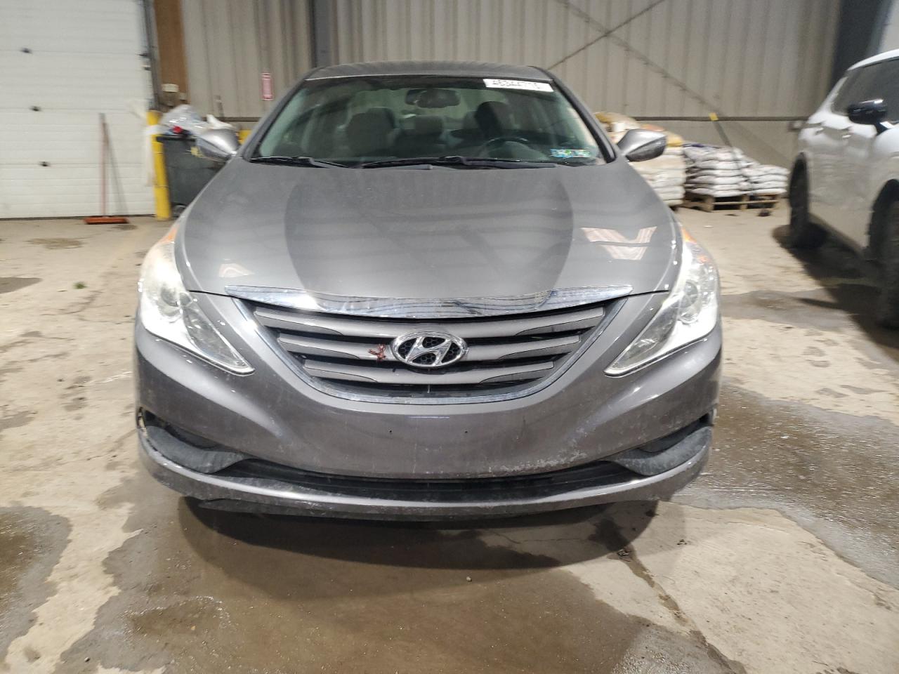 2014 Hyundai Sonata - Image 5