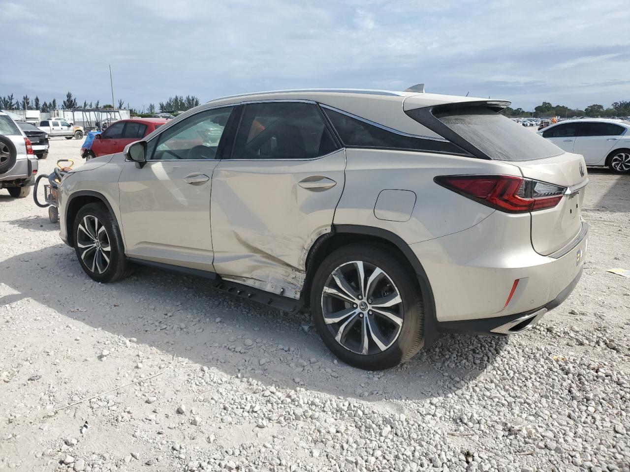 2018 Lexus RX - Image 2