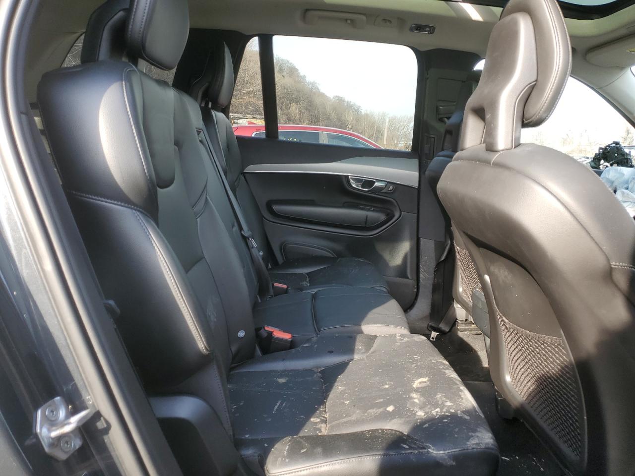 2021 Volvo XC90 - Image 11