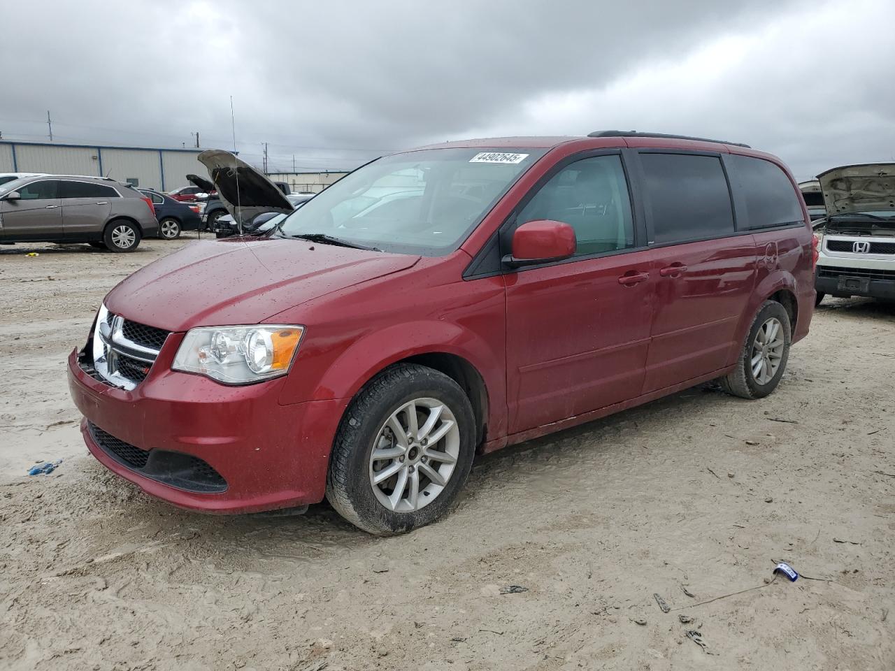 2014 Dodge Caravan - Image 1