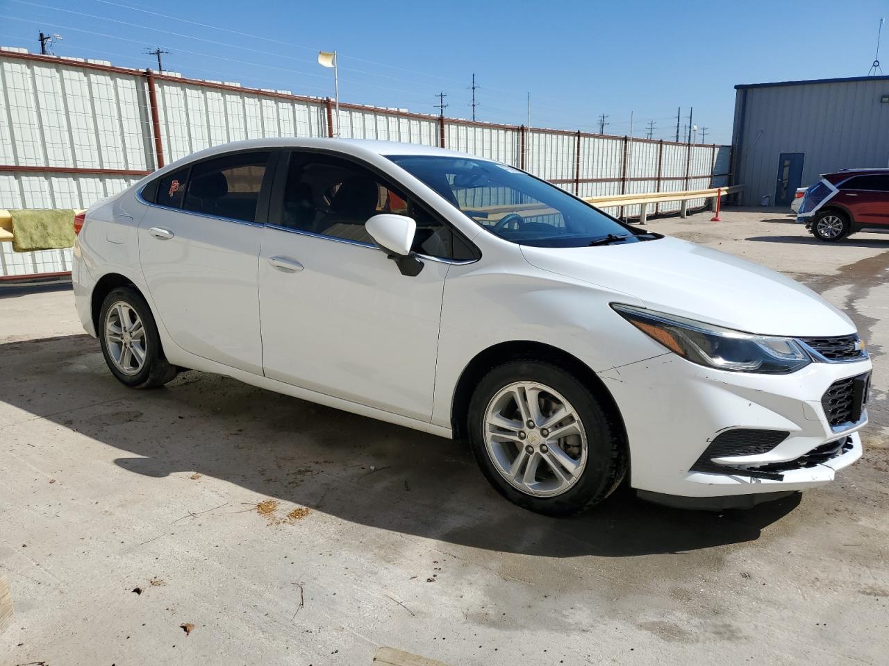 2017 Chevrolet Cruze - Image 4