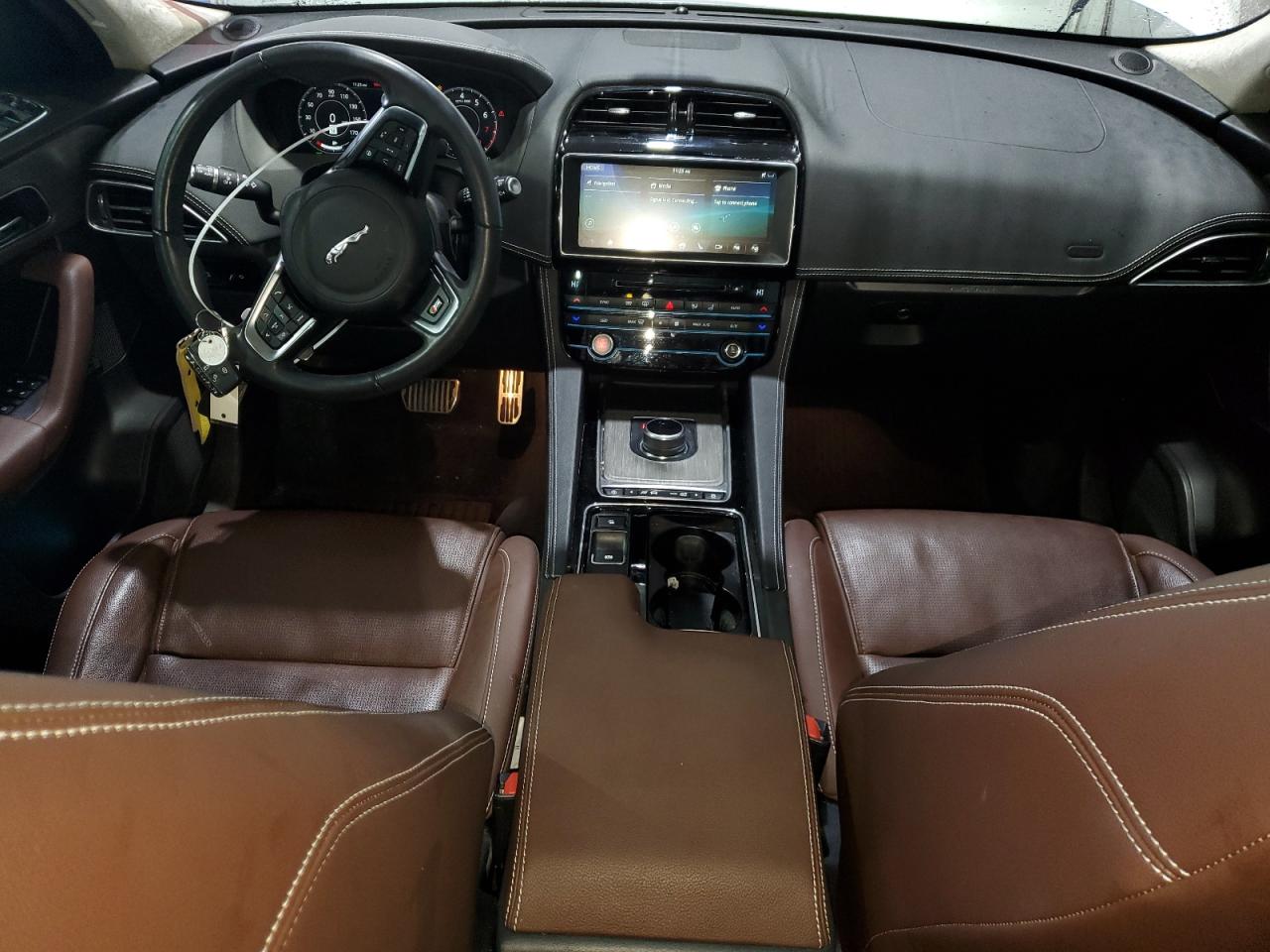 2019 Jaguar F-Pace - Image 8