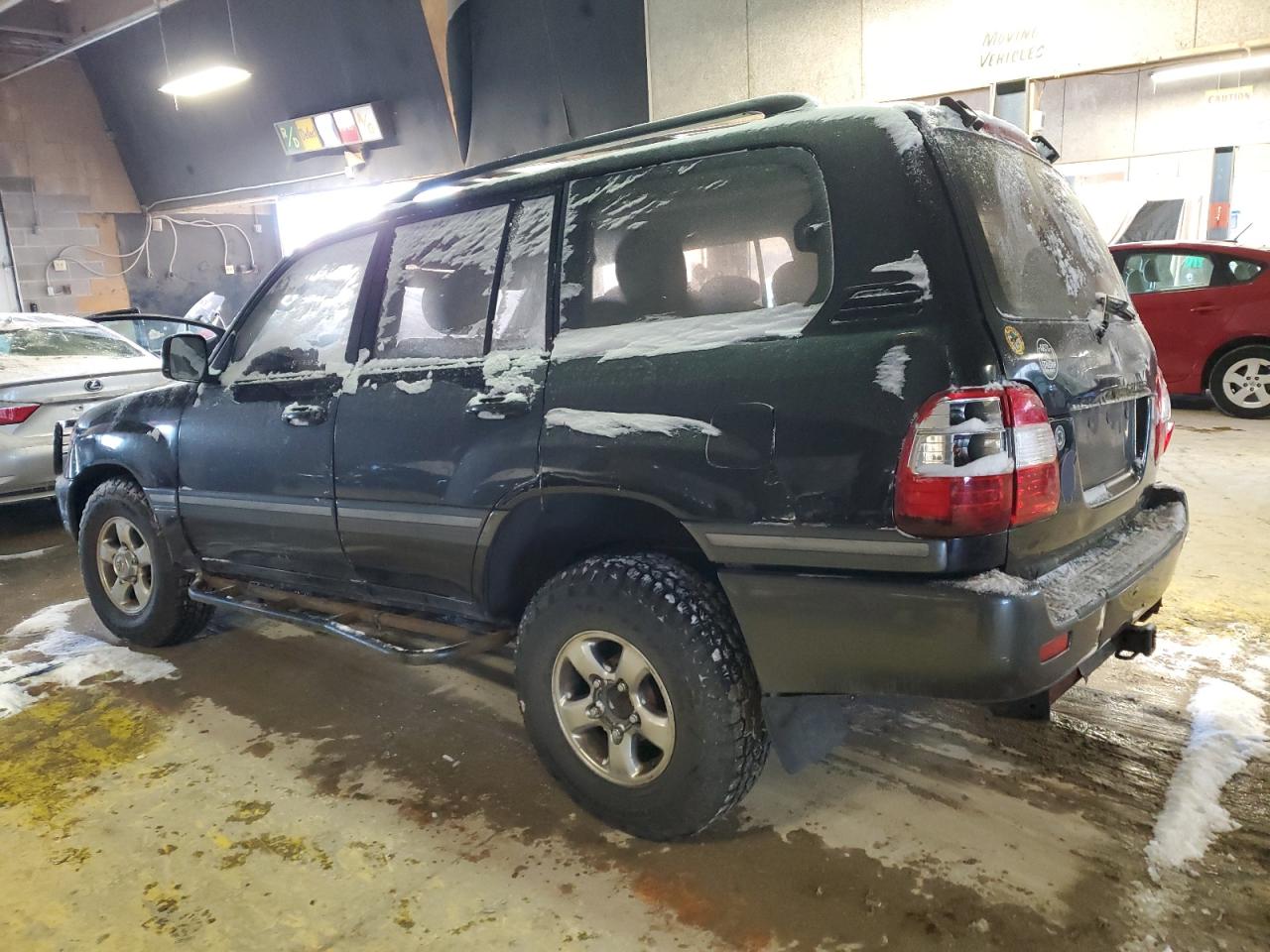 2001 Toyota Land Cruiser - Image 2
