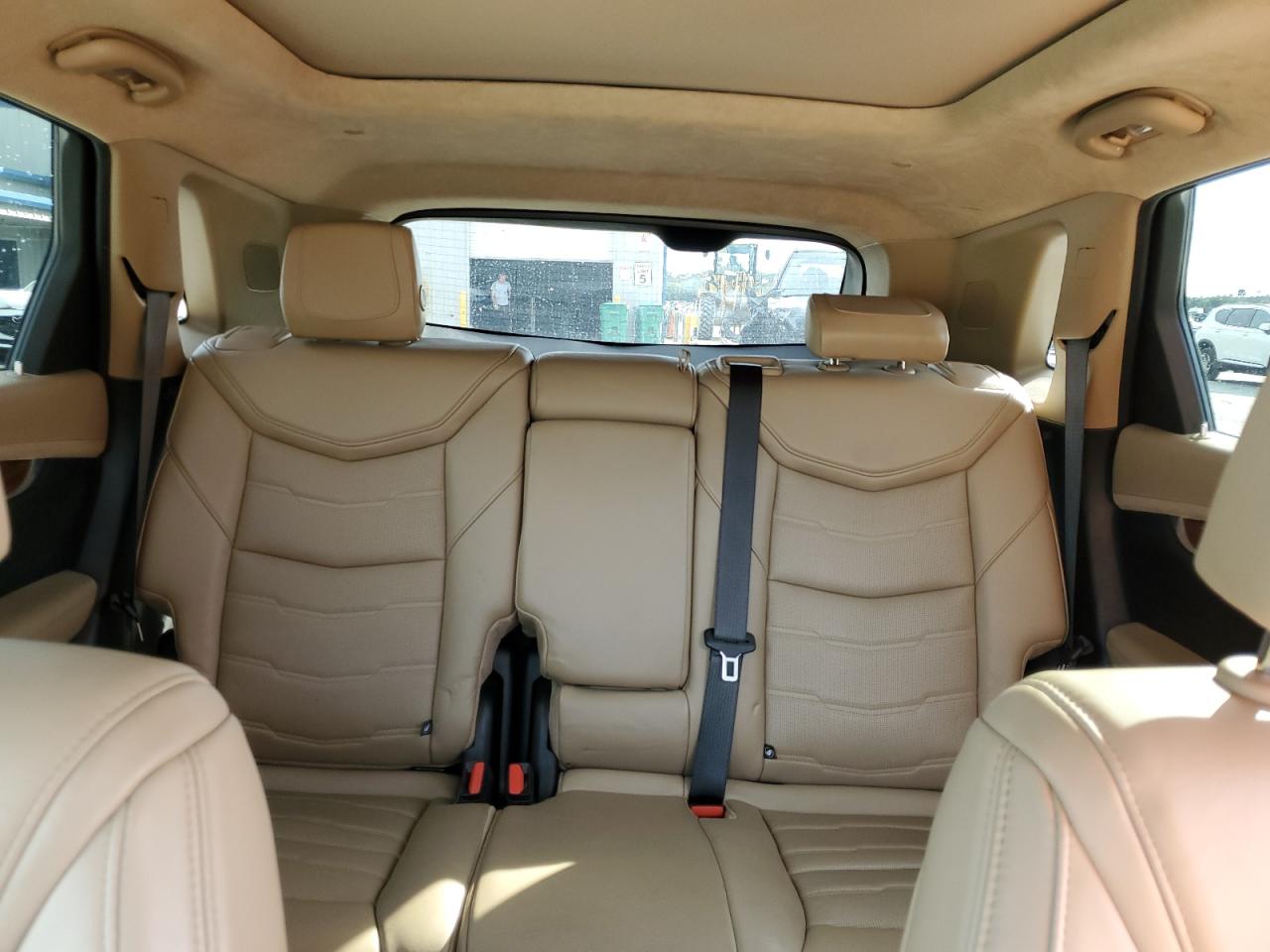 2019 Cadillac XT5 - Image 10