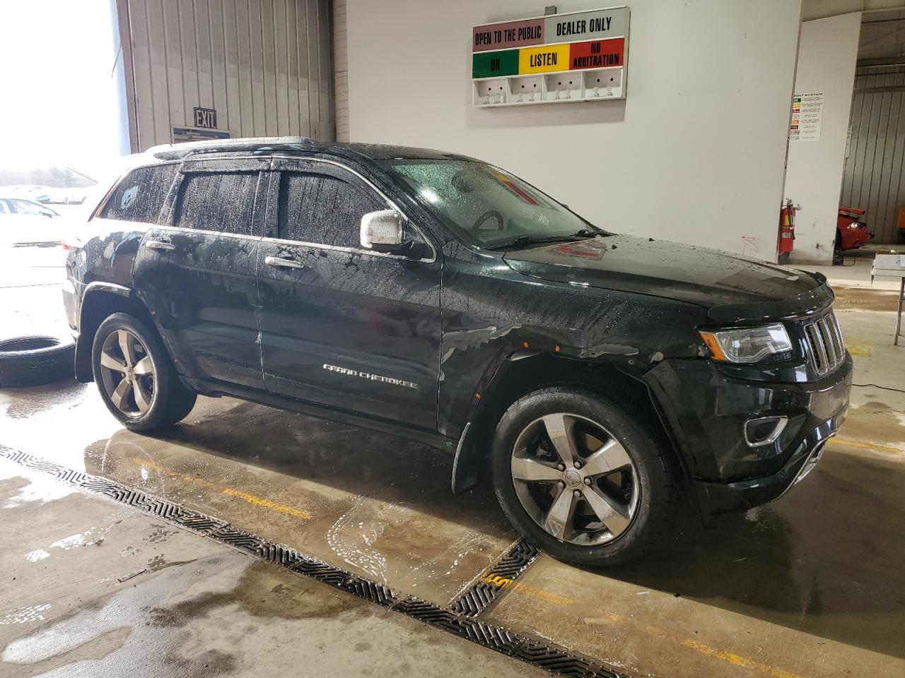 2015 Jeep Grand Cherokee - Image 4