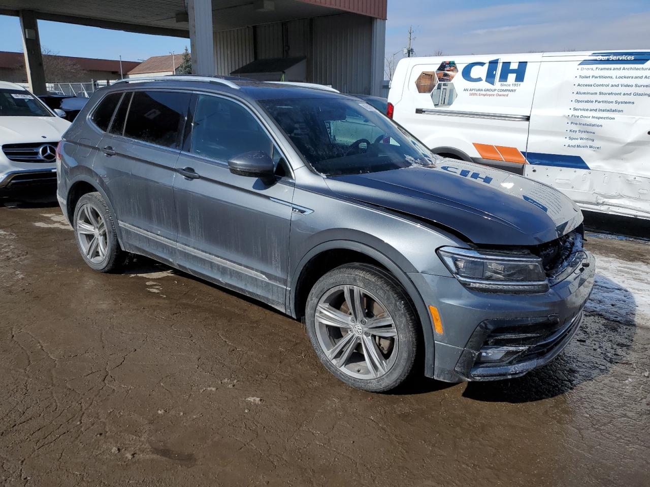 2019 Volkswagen Tiguan - Image 4
