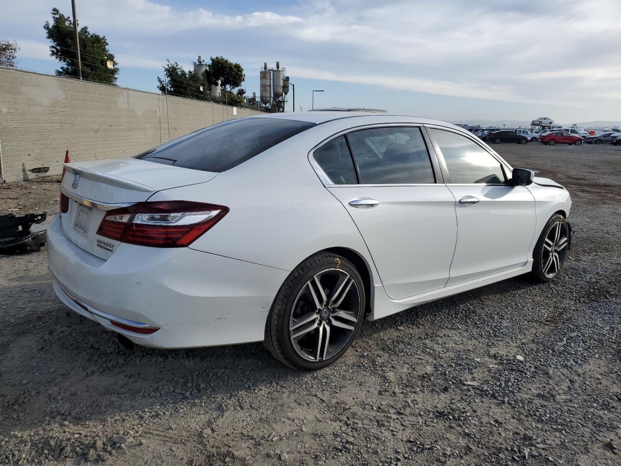 2017 Honda Accord - Image 3