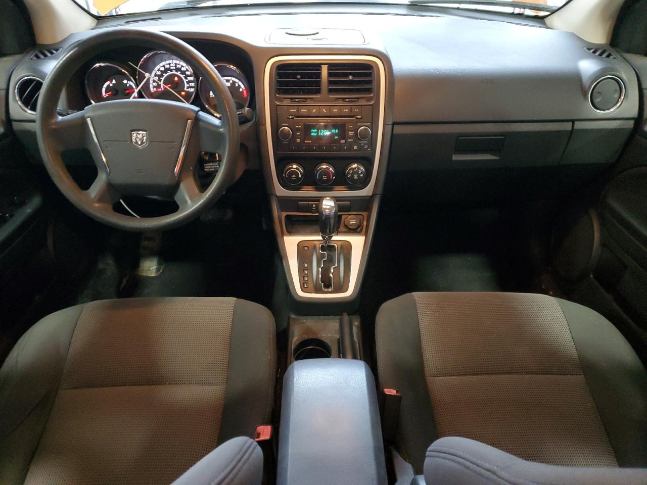2011 Dodge Caliber - Image 8