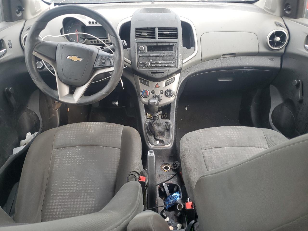 2014 Chevrolet Sonic - Image 8