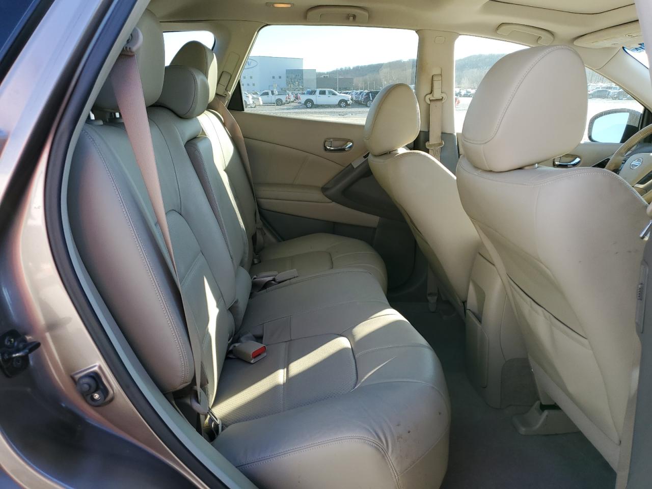 2012 Nissan Murano - Image 12