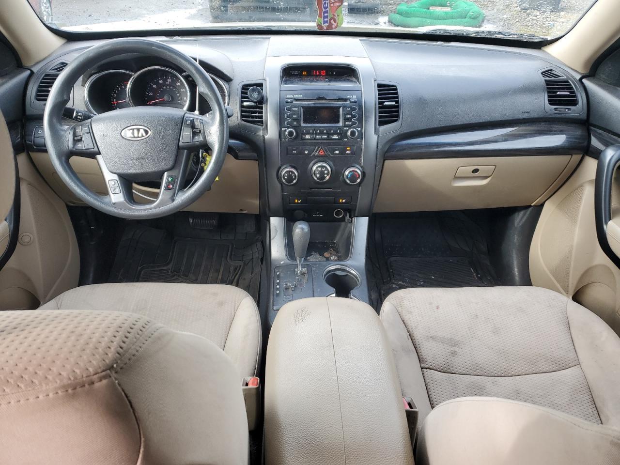 2011 Kia Sorento - Image 8