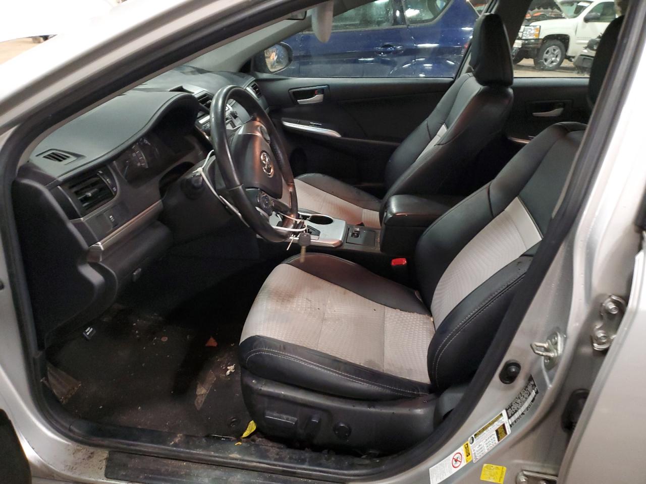 2014 Toyota Camry - Image 7