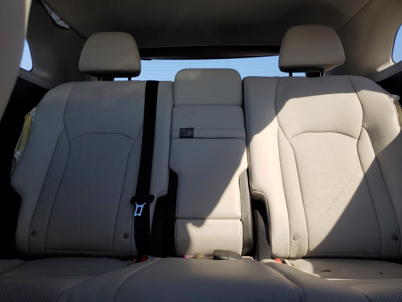 2020 Lexus RX - Image 10