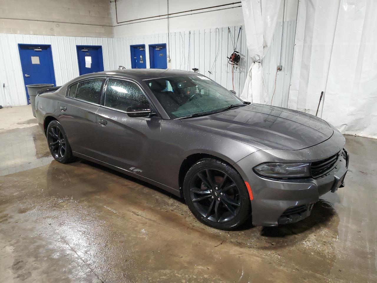 2017 Dodge Charger - Image 4