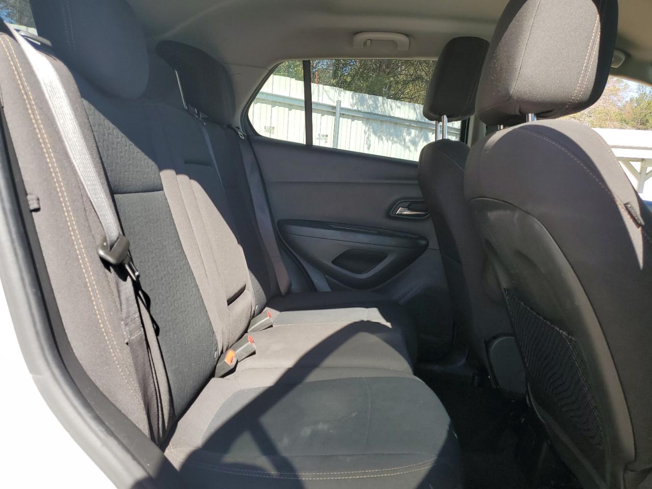 2020 Chevrolet Trax - Image 11