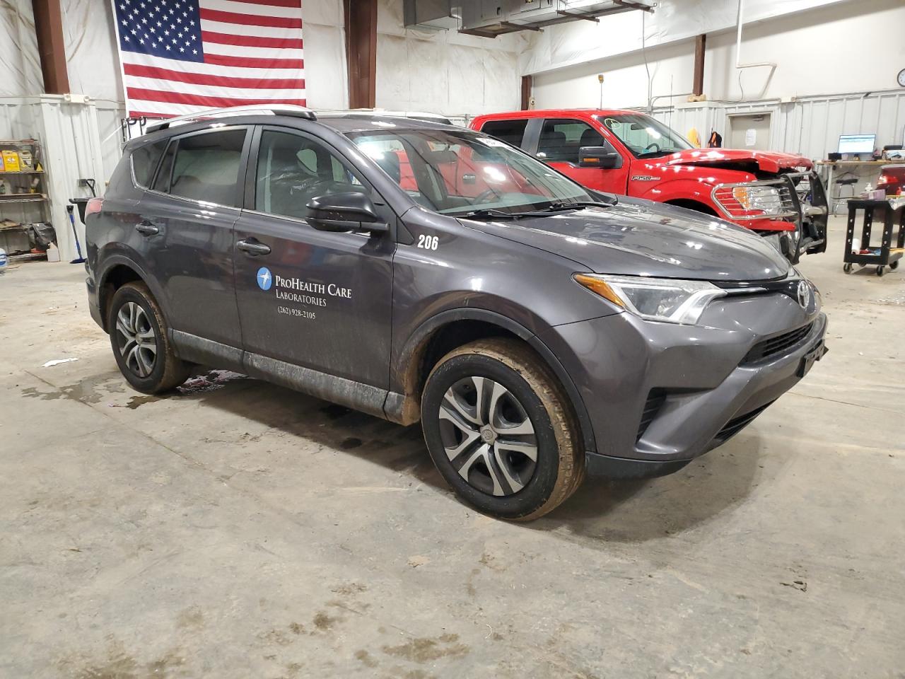 2016 Toyota RAV 4 - Image 4