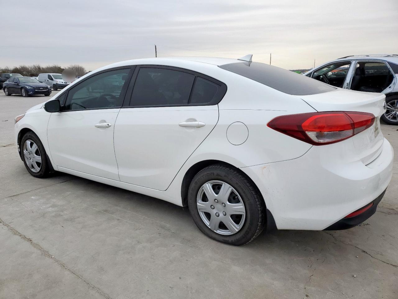 2017 Kia Forte - Image 2