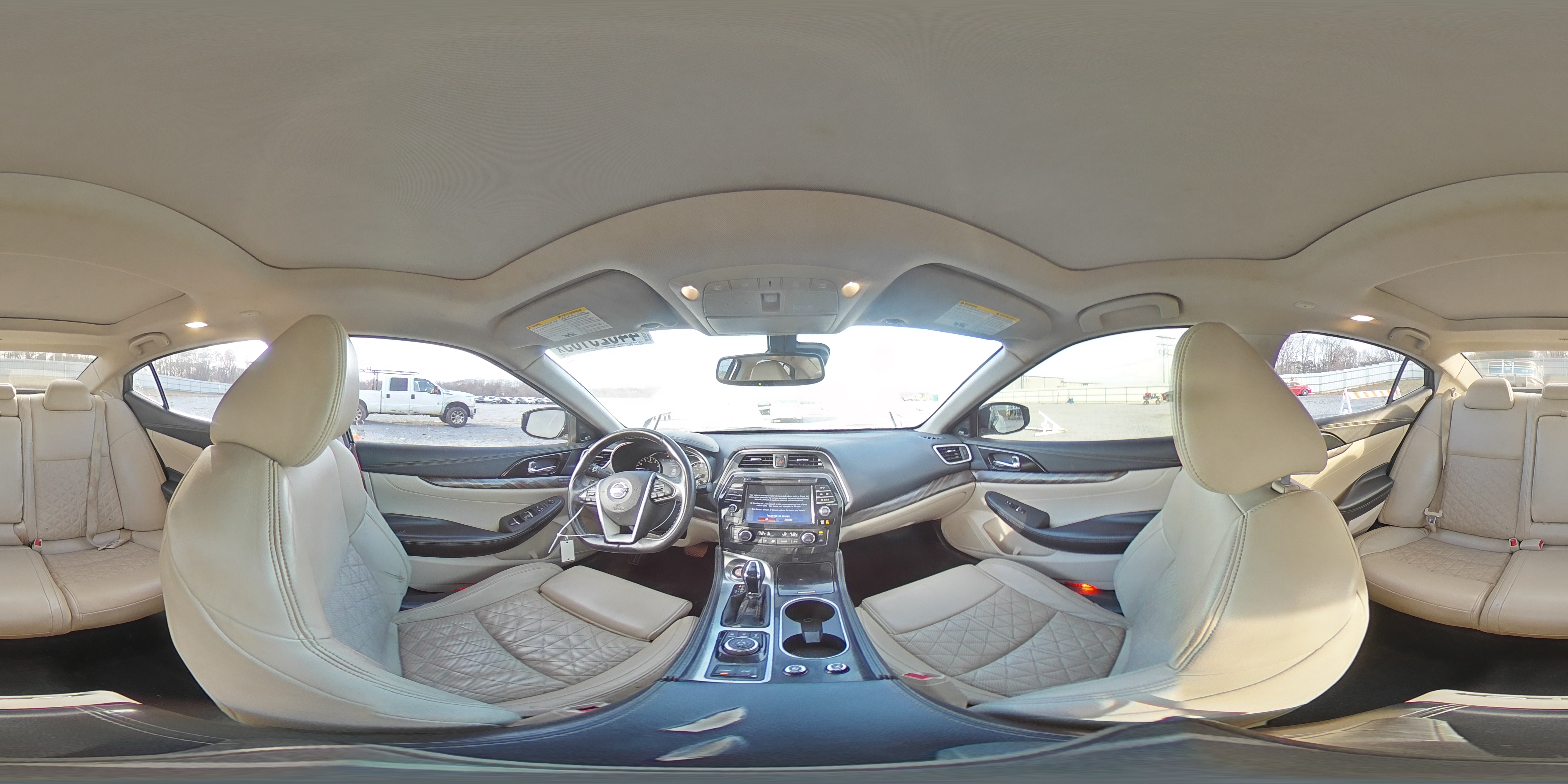 2017 Nissan Maxima - Image 13
