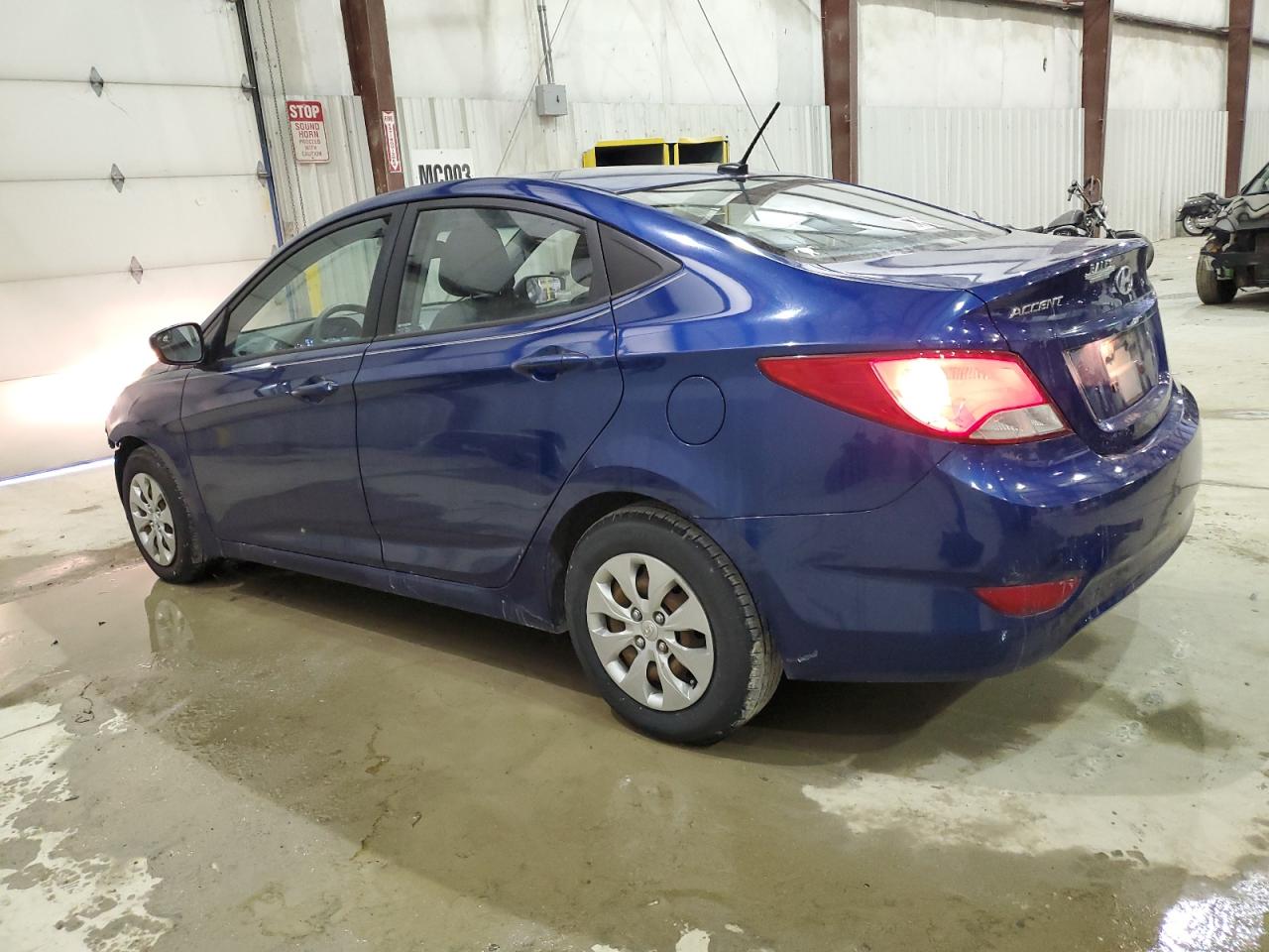 2015 Hyundai Accent - Image 2