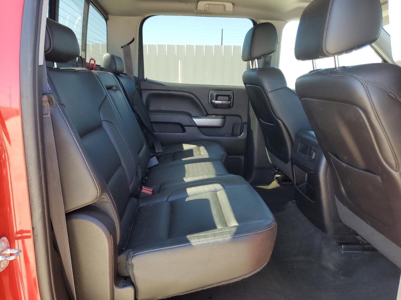 2015 Chevrolet Silverado - Image 10