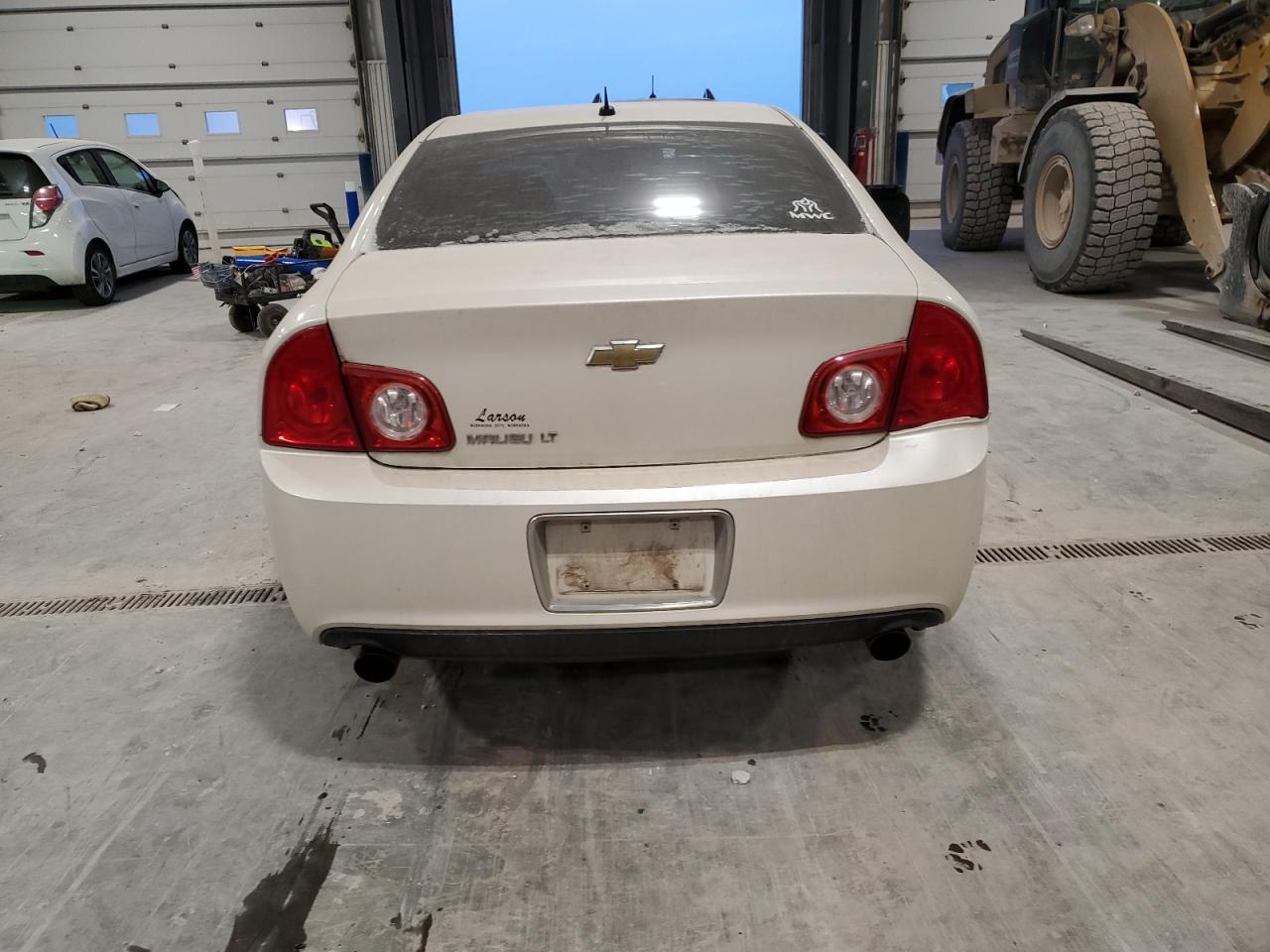 2011 Chevrolet Malibu - Image 6