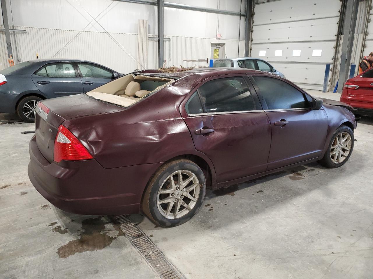 2011 Ford Fusion - Image 3