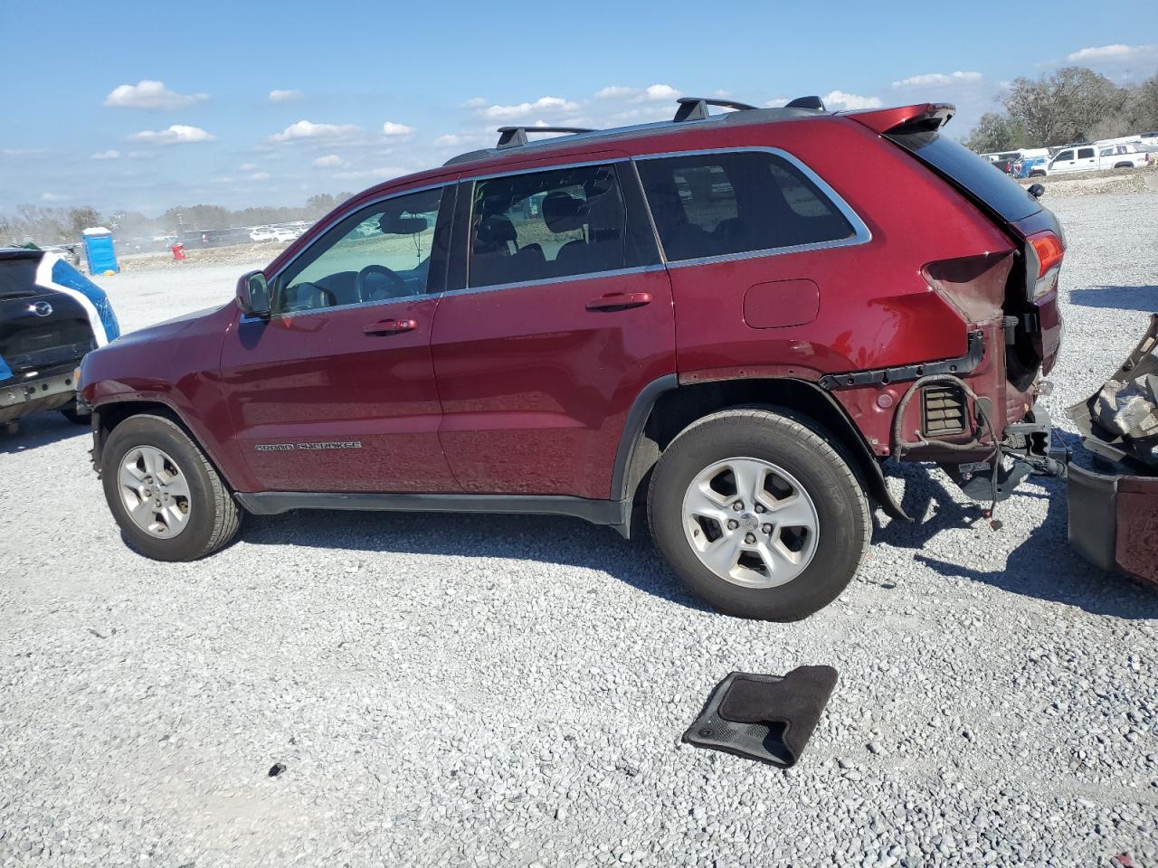 2017 Jeep Grand Cherokee - Image 2