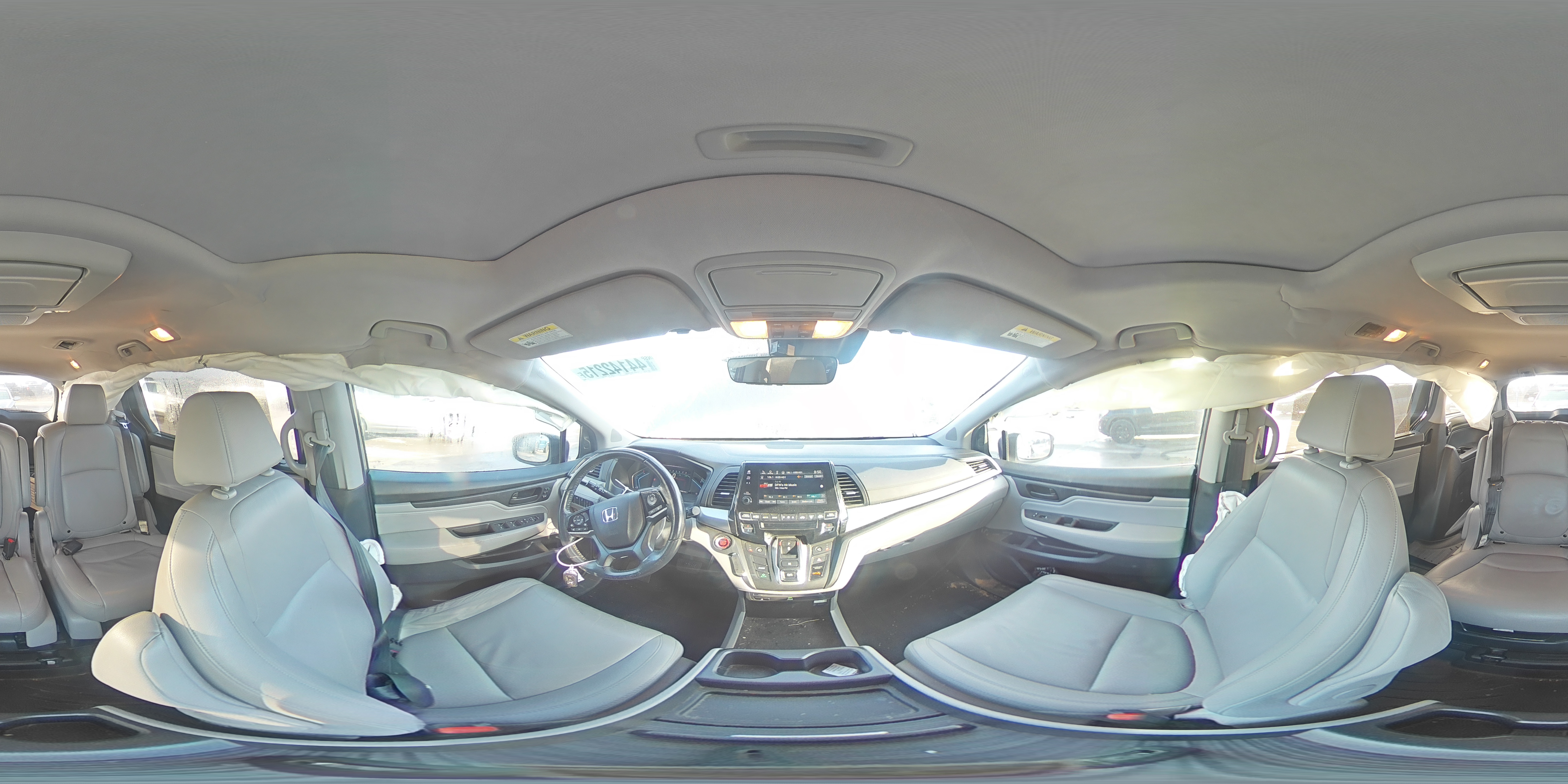 2019 Honda Odyssey - Image 14