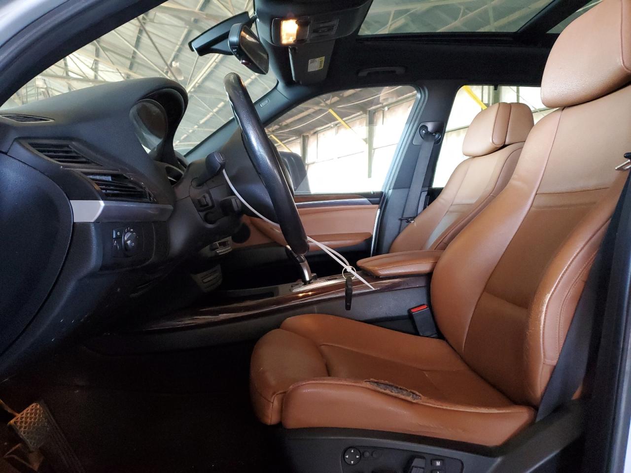 2010 BMW X5 - Image 7