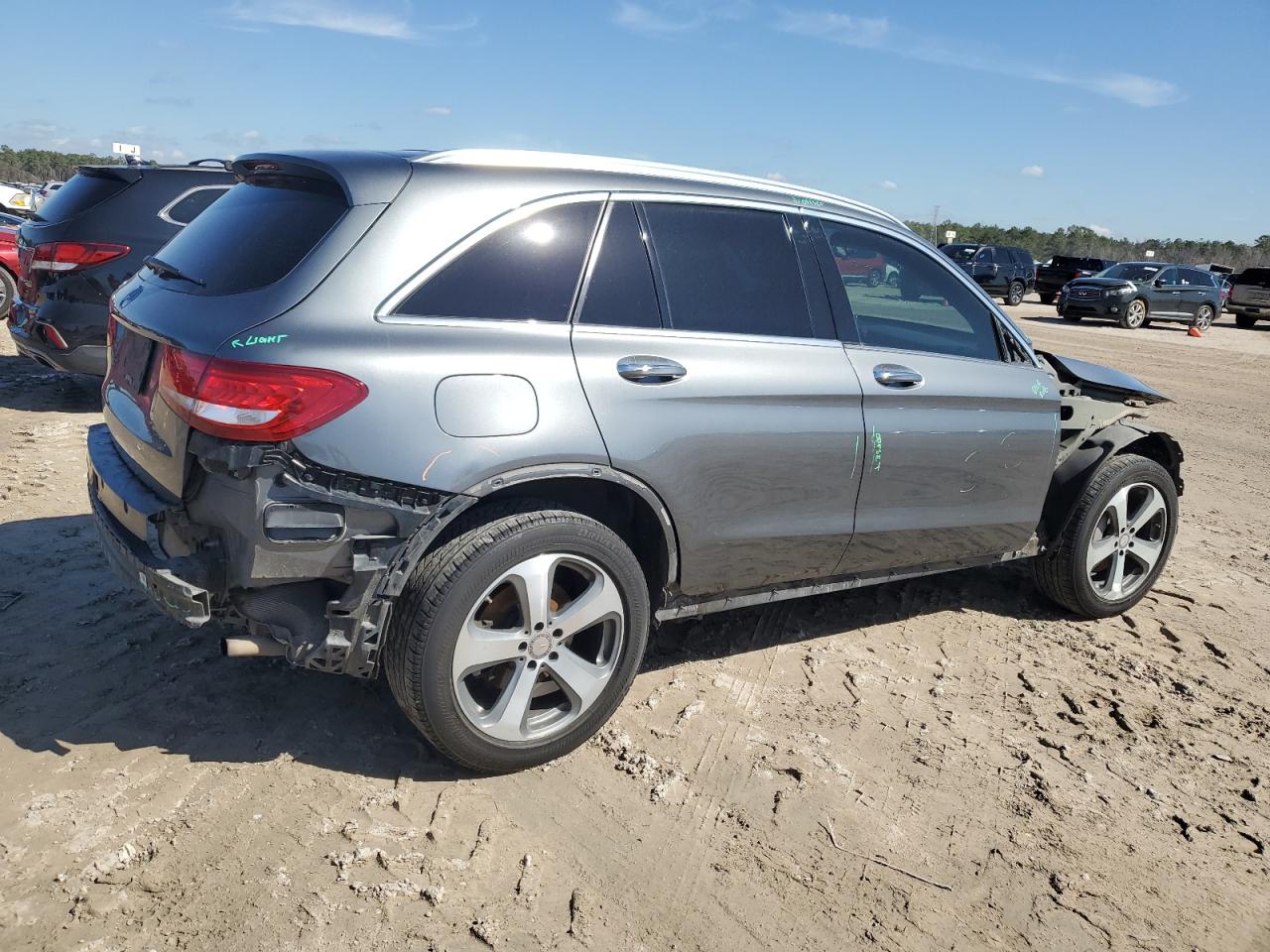 2016 Mercedes-Benz GLC - Image 3