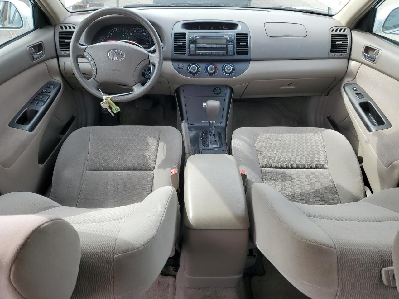 2006 Toyota Camry - Image 8