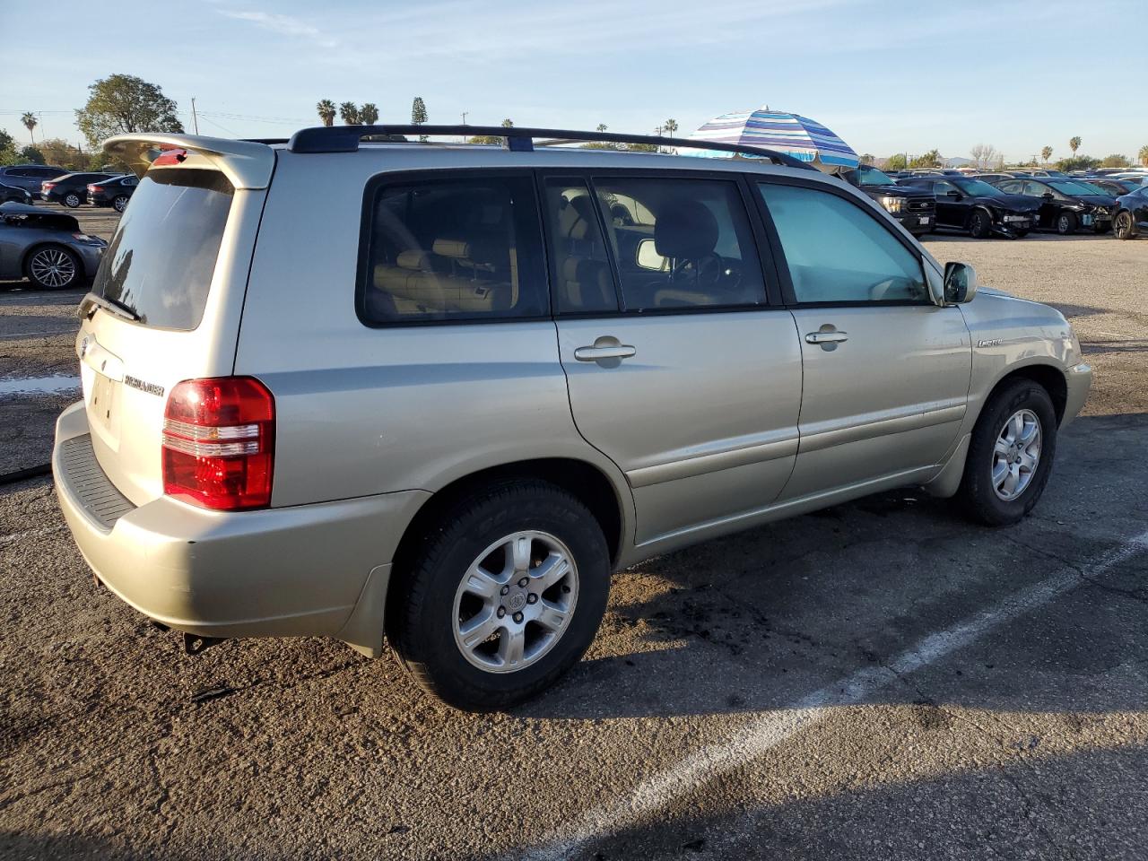 2002 Toyota Highlander - Image 3