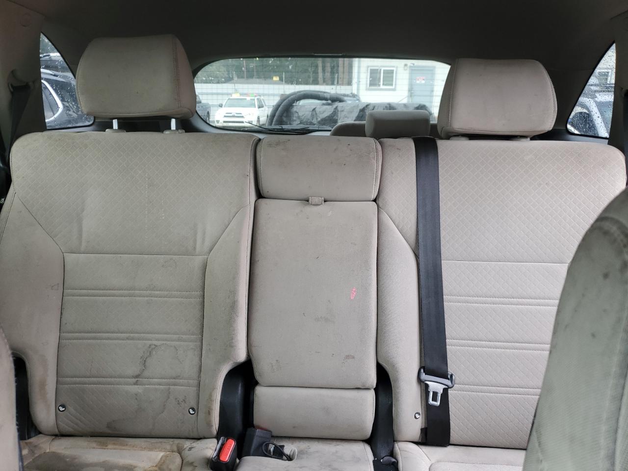 2016 Kia Sorento - Image 10