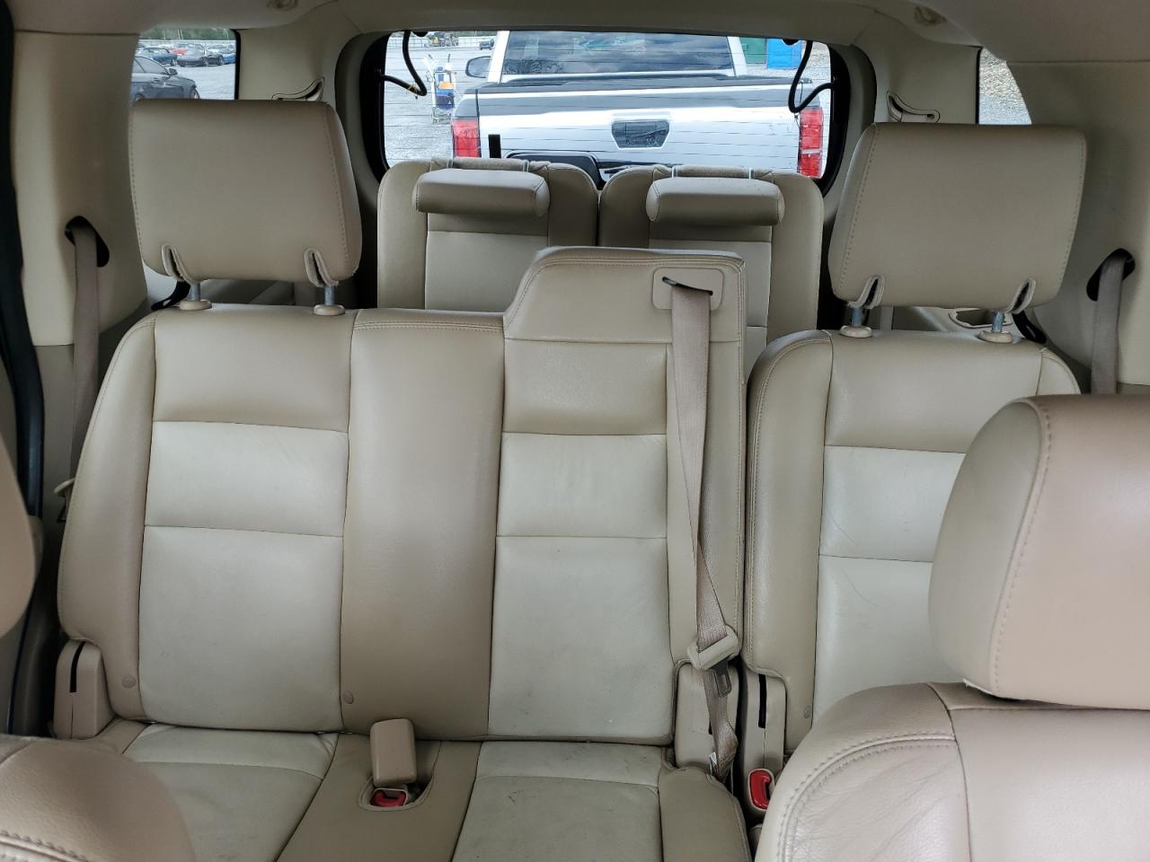 2007 Ford Explorer - Image 10