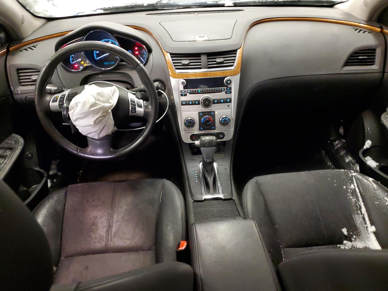 2009 Chevrolet Malibu - Image 8