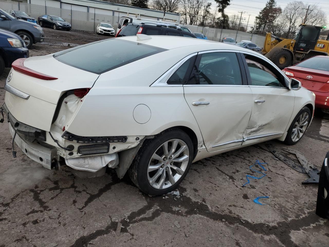 2015 Cadillac XTS - Image 3
