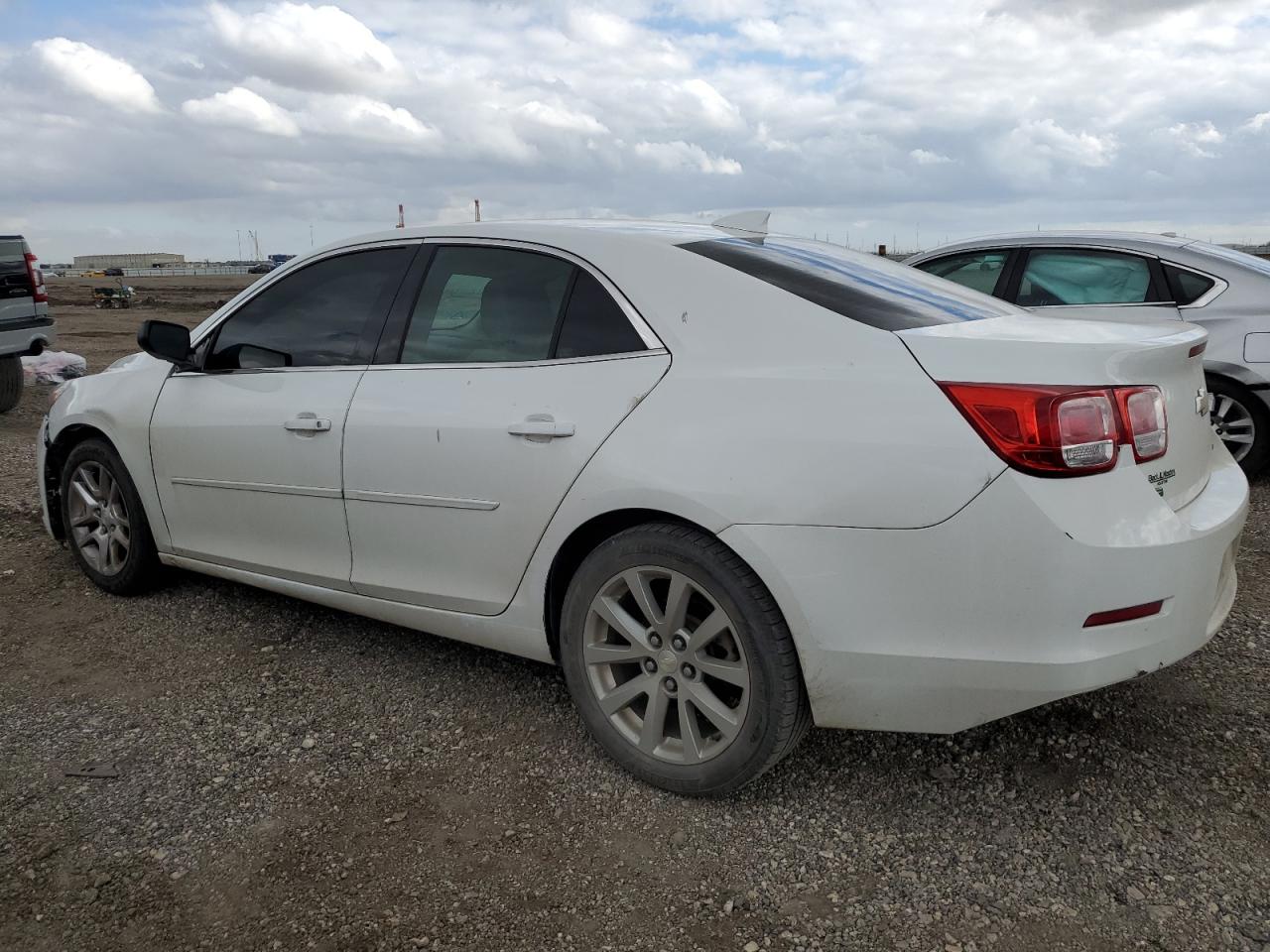 2016 Chevrolet Malibu - Image 2