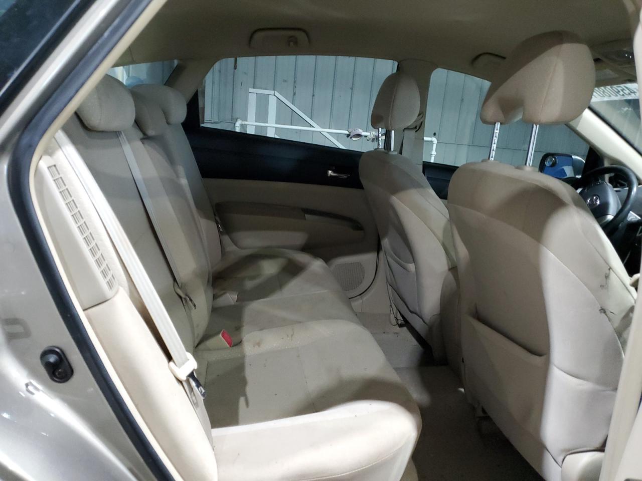 2005 Toyota Prius - Image 10