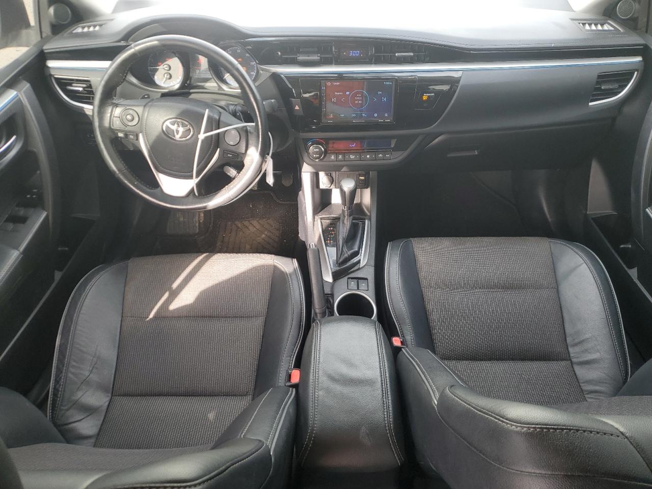 2015 Toyota Corolla - Image 8