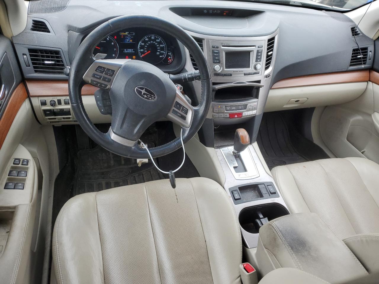 2014 Subaru Outback - Image 8