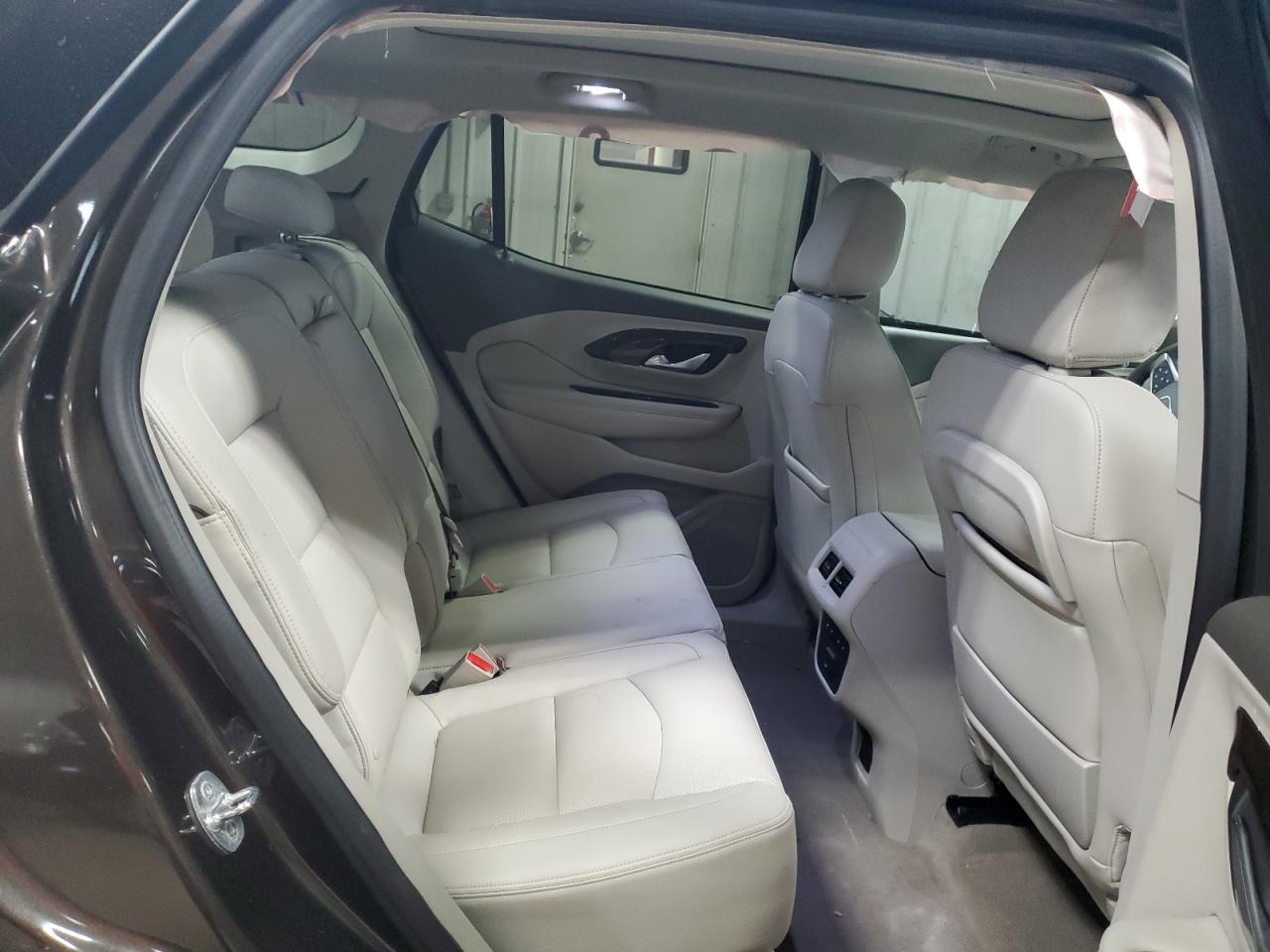 2020 GMC Terrain - Image 12