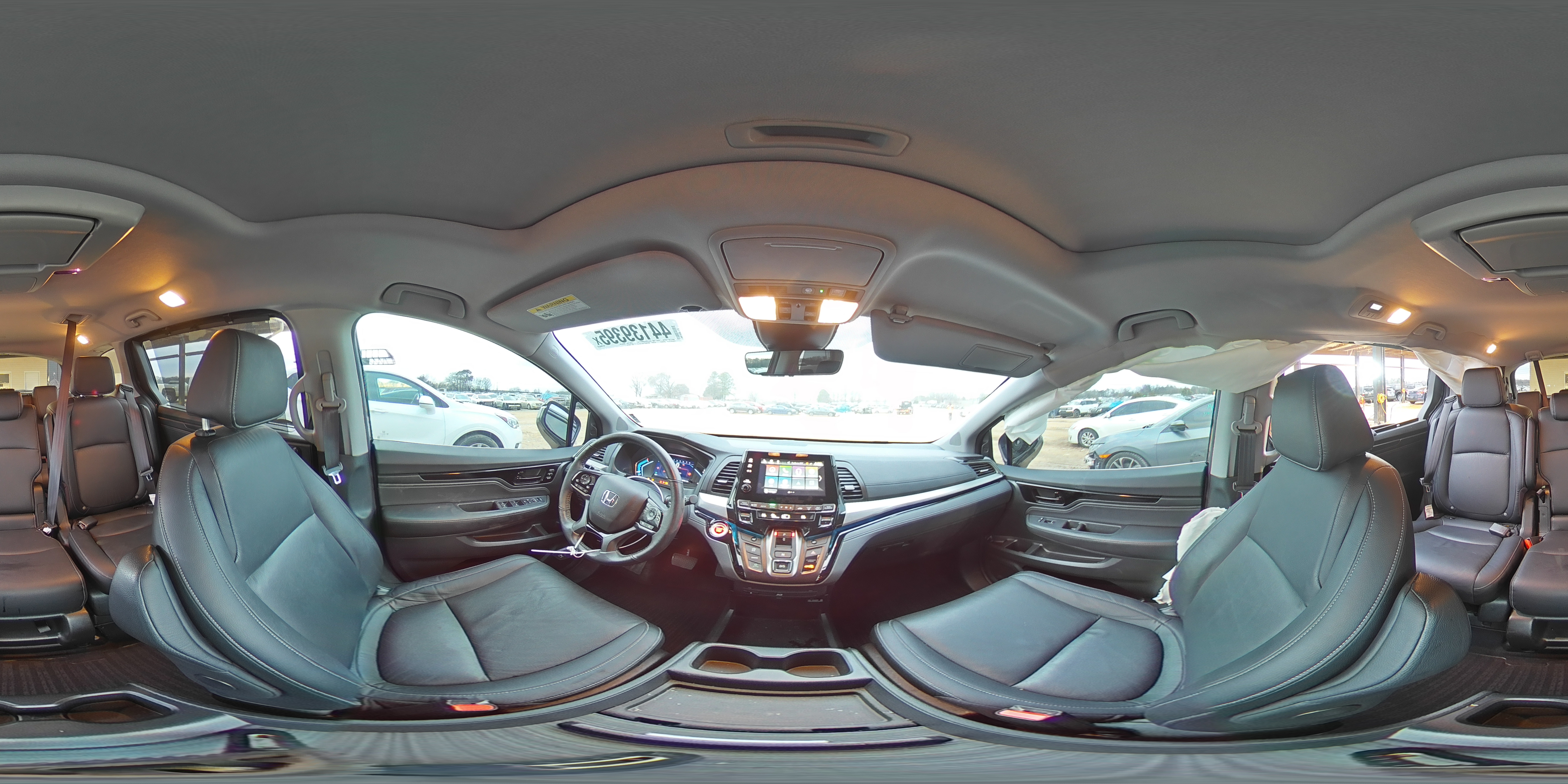 2024 Honda Odyssey - Image 13