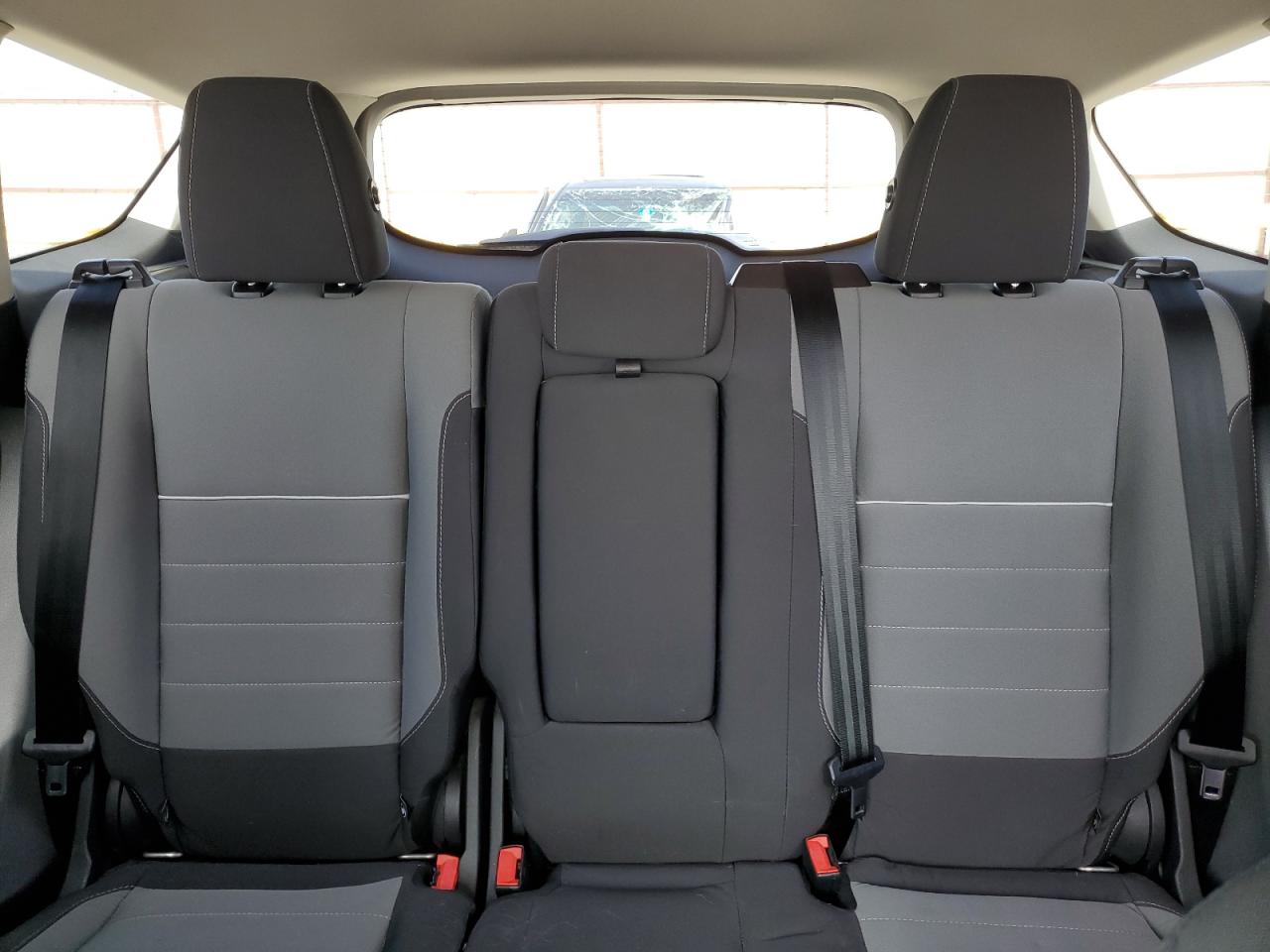 2015 Ford Escape - Image 10