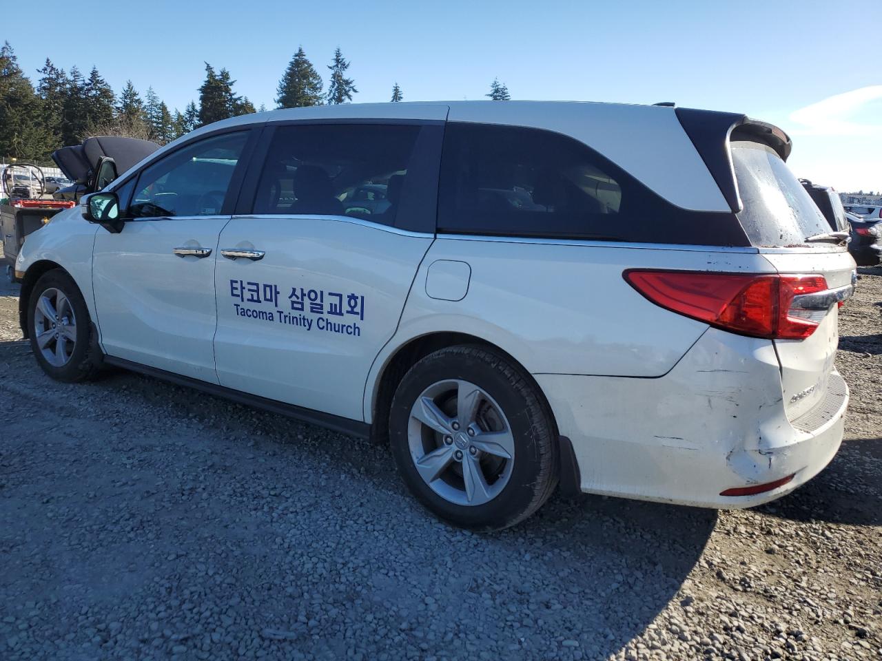 2019 Honda Odyssey - Image 2