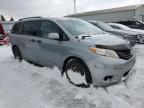 2011 TOYOTA SIENNA  à vendre chez Copart ON - TORONTO