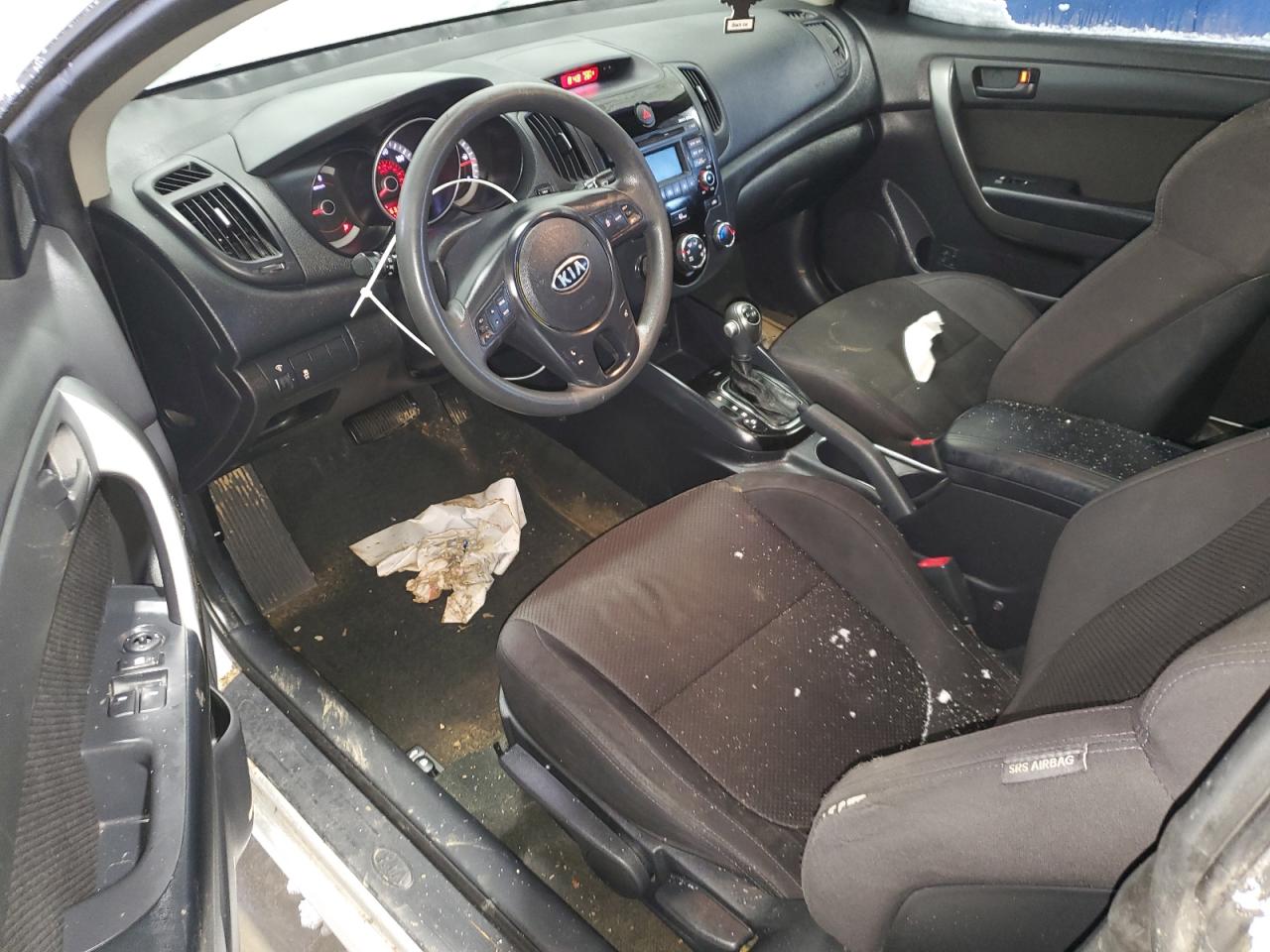 2012 Kia Forte - Image 8