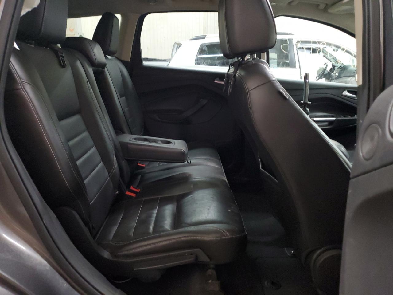2014 Ford Escape - Image 12