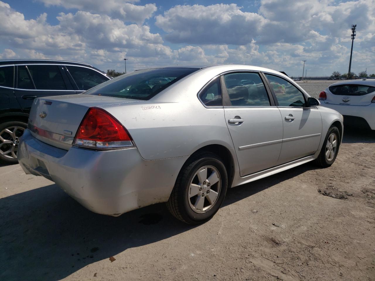 2011 Chevrolet Impala - Image 3